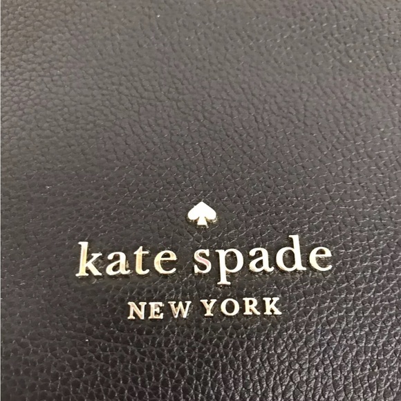 Kate Spade Rosie  Small Crossbody Bag. Black. Black & White Strap. New With Tag. - Picture 3 of 13